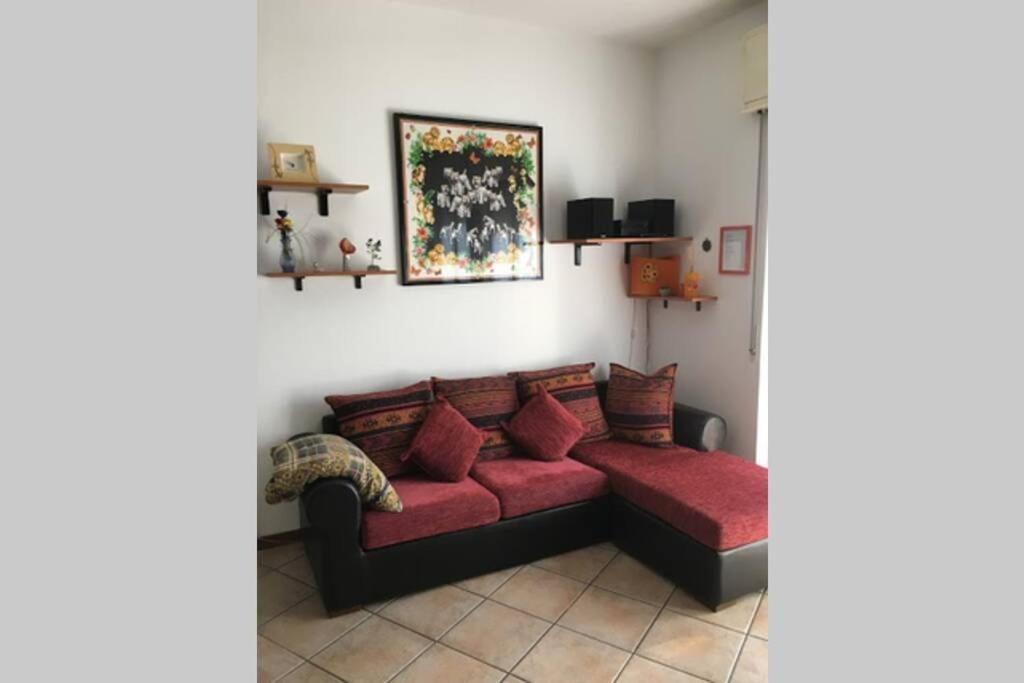 La Casa Di Lory Lejlighed Brunate Eksteriør billede